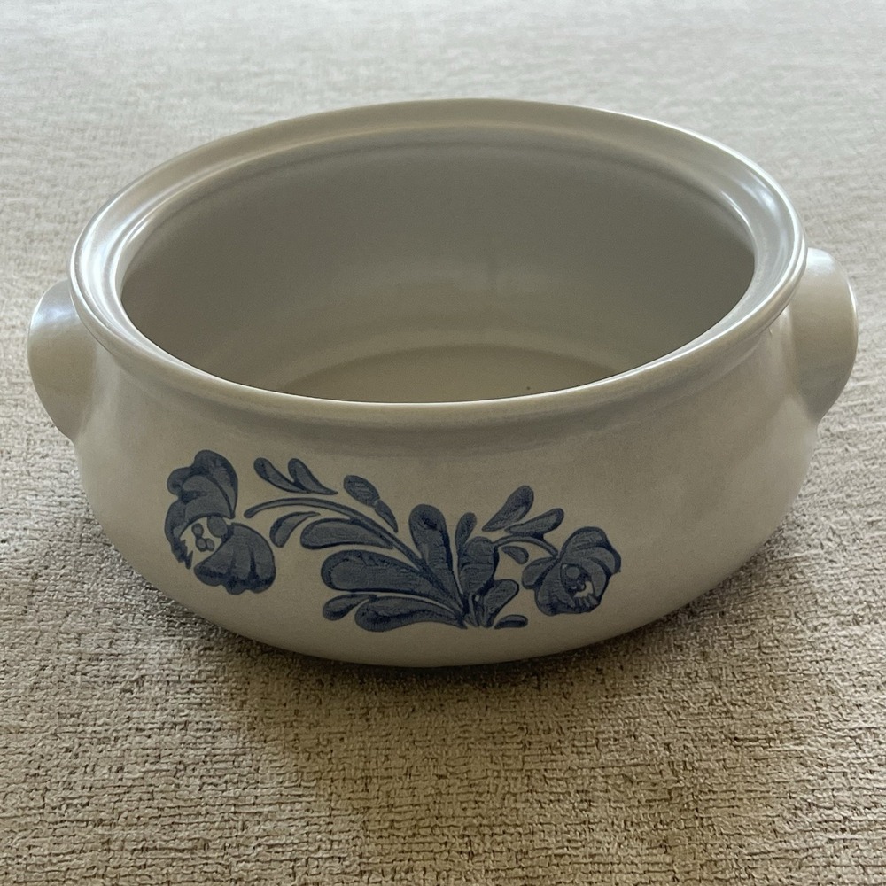 Pfaltzgraff Yorktowne Vintage Stoneware Casserole Dish Cottage‎ Core